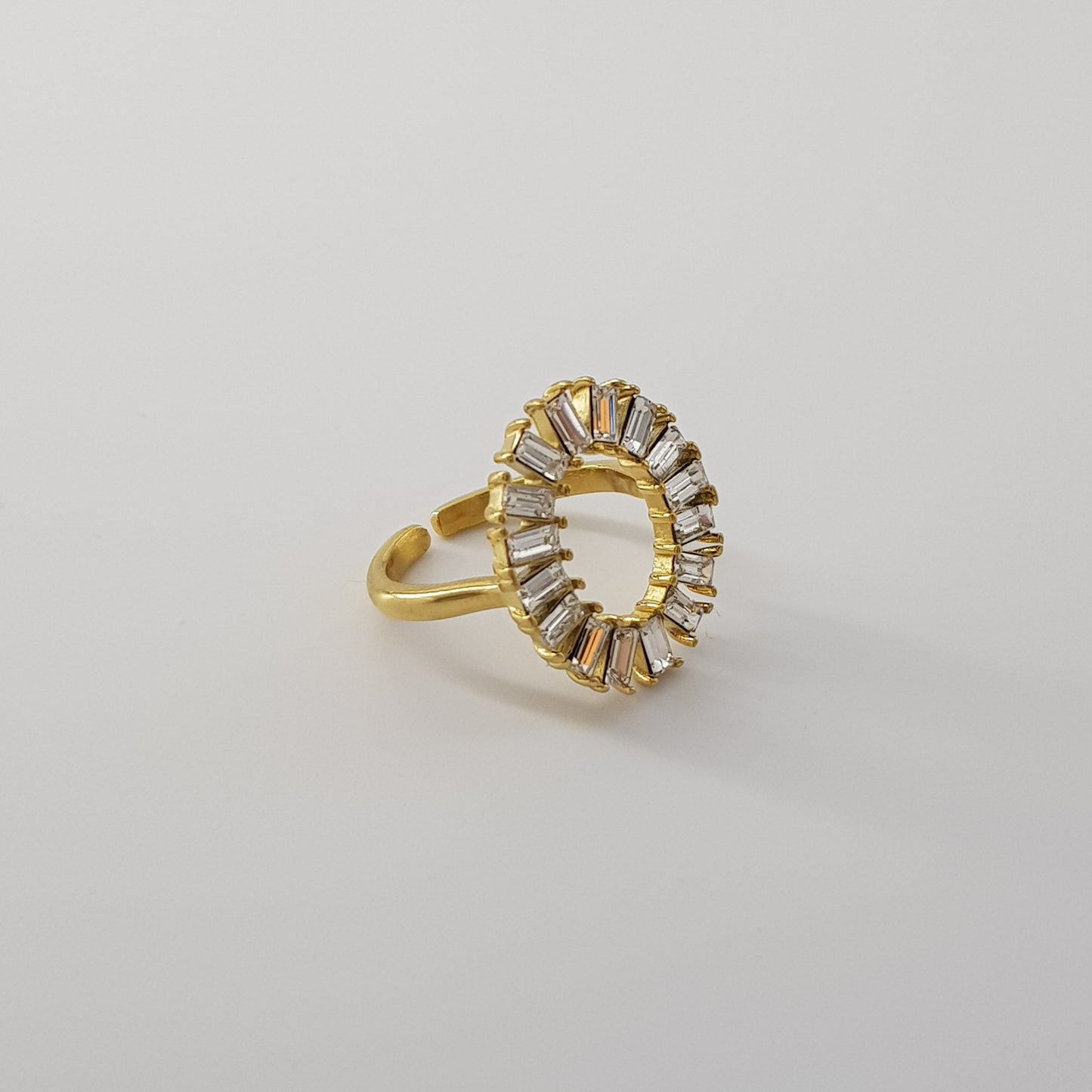 Nella Ring